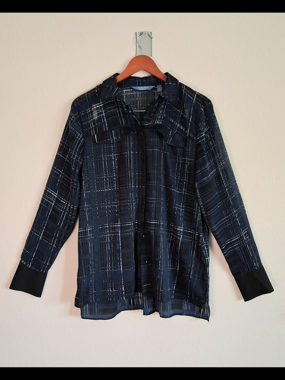 Simply Vera Navy Plaid Button-Up Blouse